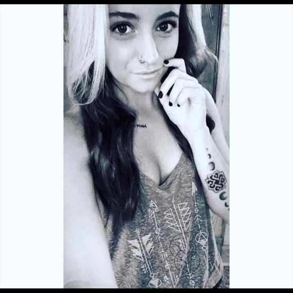 Meet your Posher, Thresa - Picture 5 of 6